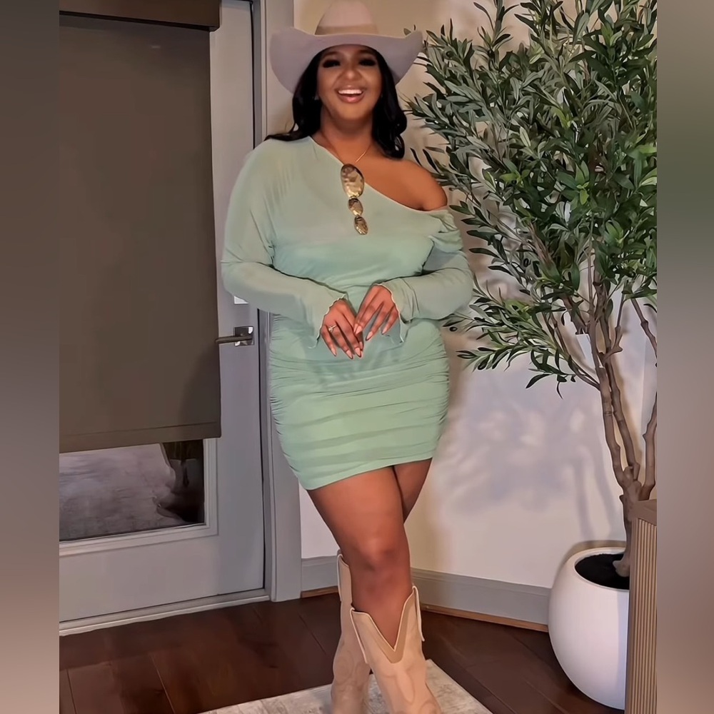 SHEIN Mint One-Shoulder Dress